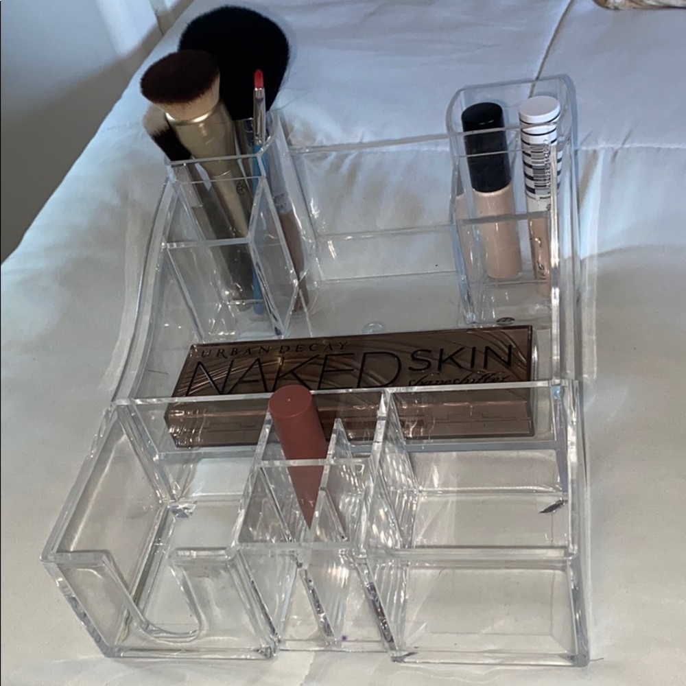 Countertop Makeup organizer
